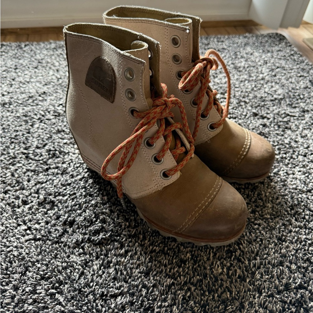 Sorel wedges